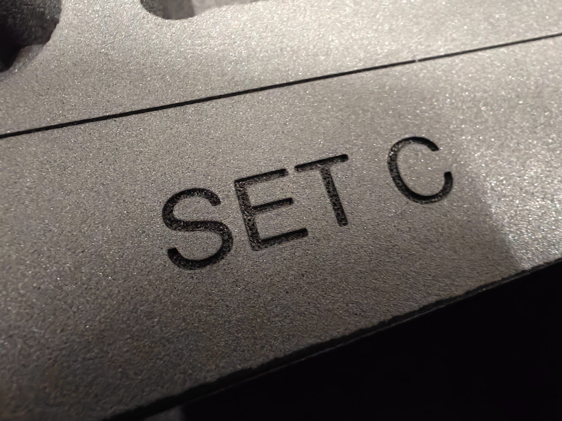 Beschriftung einer Schaumstoffeinlage